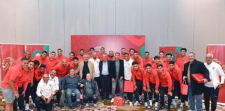 تواصل بين الأجيال.. جامعة كرة القدم تكرم دوليين سابقين