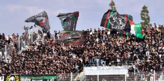 “كاف” يعاقب الجيش الملكي بمباراتين دون جمهور والغرامة