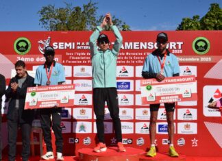 بالصور تألق مغربي كيني في سباق نصف مارطون تامنصورت الدولي