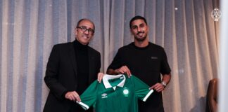 الرجاء الرياضي يعلن تعاقده مع أيمن برقوق