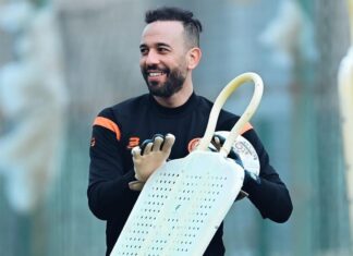 أول حصة تدريبية لأنس الزنيتي رفقة نهضة بركان