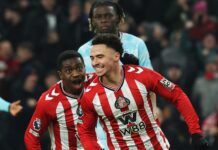 طالبي يساهم في فوز سندرلاند على بيرنلي في الدوري الإنجليزي