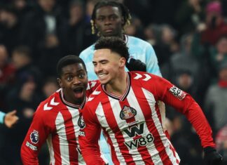 طالبي يساهم في فوز سندرلاند على بيرنلي في الدوري الإنجليزي