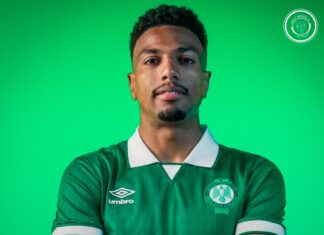 أيوب العملود: “أطمح لتقديم إضافة قيّمة لنادي الرجاء الرياضي”