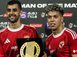 بلعمري يتألق رفقة الأهلي.. وإمام عاشور يتنازل له بجائزة أفضل لاعب