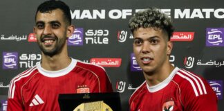 بلعمري يتألق رفقة الأهلي.. وإمام عاشور يتنازل له بجائزة أفضل لاعب