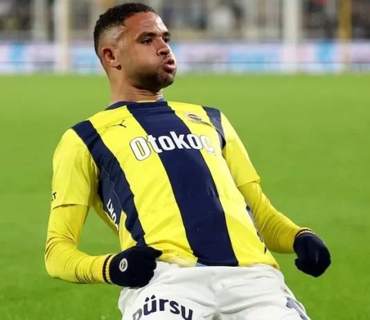 يوسف النصيري يودع فنربخشة برسالة مؤثرة