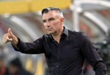 اتفاق بين الوداد الرياضي وكارتيرون لتدريب الفريق خلفا لبنهاشم