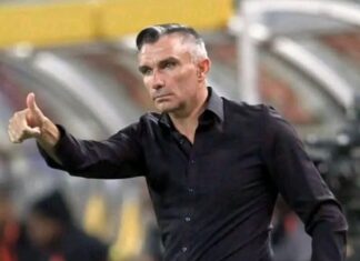 اتفاق بين الوداد الرياضي وكارتيرون لتدريب الفريق خلفا لبنهاشم