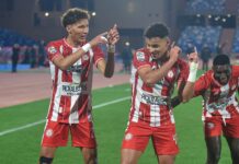 الكوكب المراكشي يفوز على حسنية أكادير