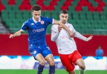 الفتح الرياضي يفوز على الوداد بهدف نظيف