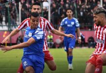 الدفاع الحسني الجديدي يفوز على النادي المكناسي