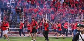 الكاف تحيل أحداث شغب الجماهير الجزائرية للجنة الانضباط