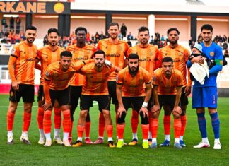 نهضة بركان يتجاوز الوداد الفاسي ويعبر إلى ثمن نهائي كأس العرش