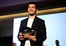 زكرياء الواحدي يتوج بجائزة أفضل لاعب إفريقي في الدوري البلجيكي