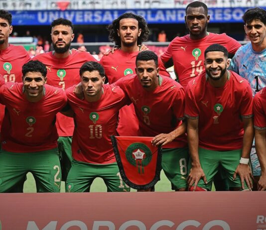 أسود الأطلس يتلقون رسائل الدعم والتحفيز قبل موقعة البرازيل