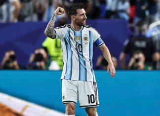 ميسي يقود الأرجنتين للفوز على النمسا والتأهل إلى الدور الـ32 لكأس العالم