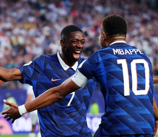 فرنسا تفوز على العراق وتتأهل إلى الدور الـ32 لكأس العالم