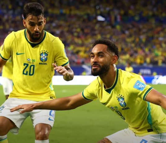 البرازيل تفوز على اسكتلندا بثلاثية