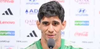 بونو: “نحن مركزون على عملنا.. لا نلتفت إلى ما يقال”