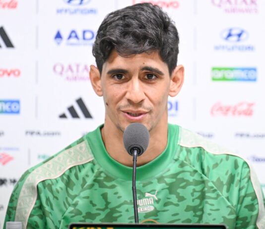 بونو: “نحن مركزون على عملنا.. لا نلتفت إلى ما يقال”