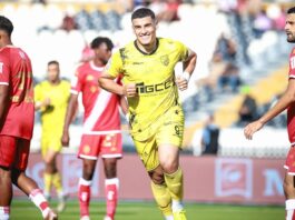 المغرب الفاسي يلحق بالوداد الرياضي الهزيمة الرابعة تواليا