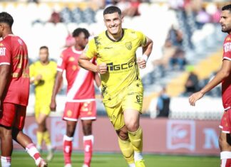 المغرب الفاسي يُلحق بالوداد الرياضي الهزيمة الرابعة تواليا