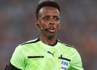 الصومالي عمر أرتان يقود مباراة كأس السوبر الأوروبي