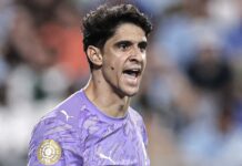ياسين بونو على ردار يوفنتوس الإيطالي