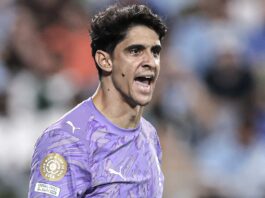 ياسين بونو على ردار يوفنتوس الإيطالي