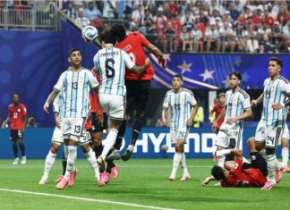مصر تودع كأس العالم بعد مباراة مشرفة أمام الأرجنتين