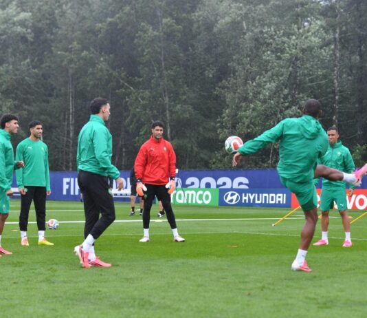 المنتخب المغربي يواصل استعداداته لمواجهة فرنسا