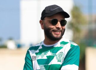 رسميا.. الرجاء ينفصل عن مدرب فريقه النسوي ويكشف اسم البديل