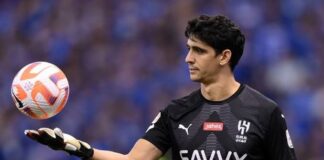 بعد تألقه في المونديال.. هل يرحل بونو عن الهلال؟
