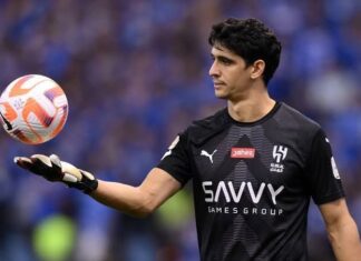 بعد تألقه في المونديال.. هل يرحل بونو عن الهلال؟