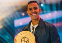 رحيمي يواصل حصد الجوائز.. تتويج جديد لنجم العين