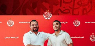الوداد الرياضي يعلن تعاقده مع سفيان هيتلي