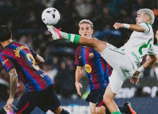 الزابيري: “حققت حلمي وحلم عائلتي باللعب ضد برشلونة”
