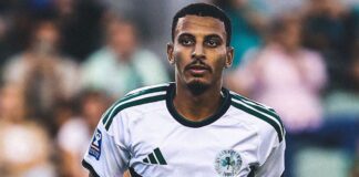 عز الدين أوناحي يقود باناثينايكوس للفوز في كأس اليونان
