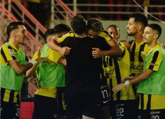 المغرب الفاسي يبدأ رحلة الدفاع عن لقبه بفوز مهم على نهضة الزمامرة