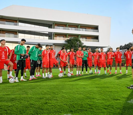 التحاق حكيمي والصيباري وأخوماش بمعسكر المنتخب الوطني