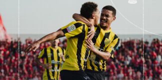 المغرب الفاسي يحسم مواجهته أمام حسنية أكادير بثنائية