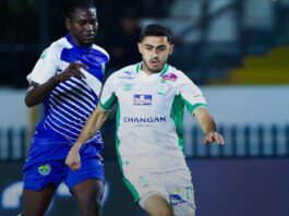 الرجاء الرياضي يفوز على إل كانيمي ويتأهل إلى دور مجموعات كأس الكونفدرالية