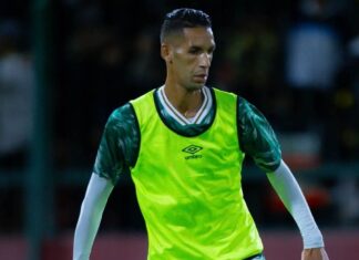 بدر بانون: التعادل أمام المغرب الفاسي نتيجة إيجابية بالنظر إلى ظروف المباراة